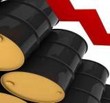 النفط ينخفض بسبب ارتفاع المخزونات الأمريكية