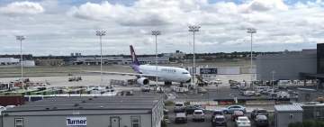 إخلاء طائرة في مطار كينيدي بنيويورك بعد تهديد بوجود قنبلة
