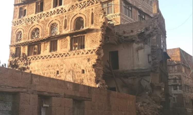 المنازل المهجورة تهدد بكارثة في صنعاء القديمة