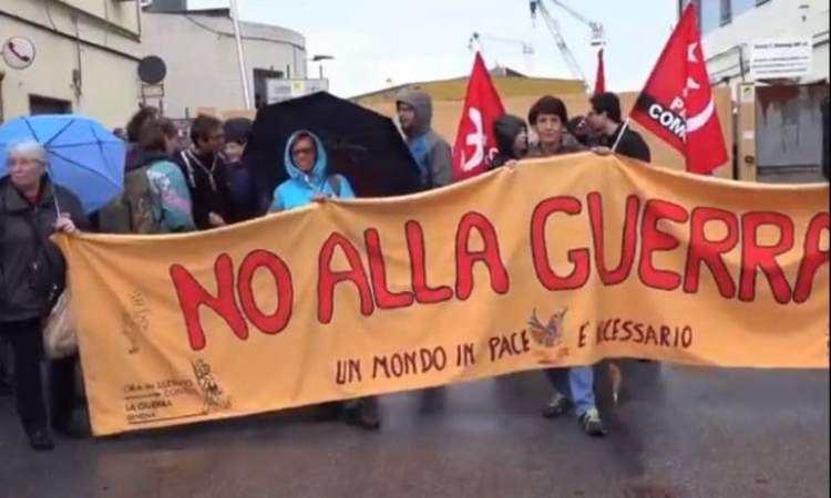  نشطاء ايطاليون:أيادي روما ملطخة بدماء اليمنيين