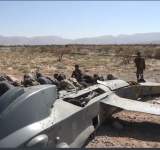مشاهد اسقاط طائرة CH4 المقاتلة في اجواء مدغل بمأرب (فيديو)
