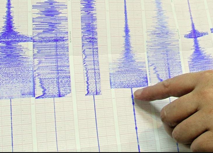 زلزال يضرب شمال الجزائر