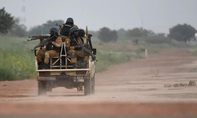 مقتل وإصابة 50 مدنيا في بوركينا فاسو