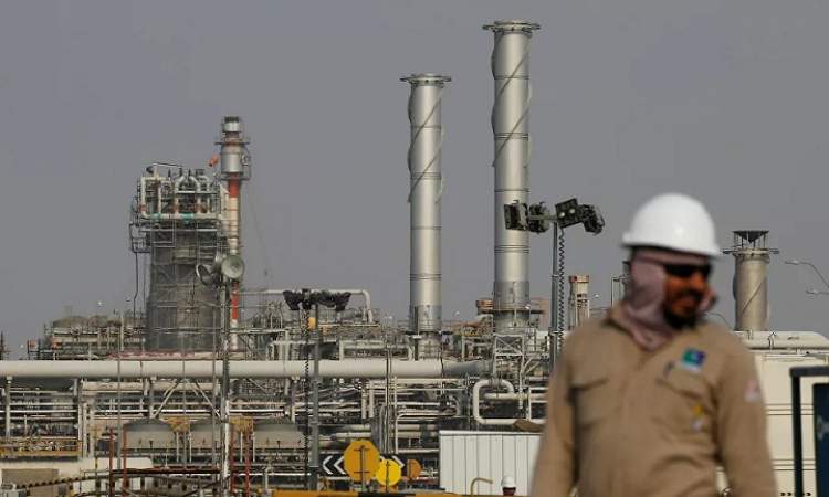 خفض الانتاج النفطي ضاعف ايرادات العراق الى 6 مليارات دولار