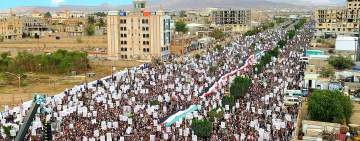 مسيرات جماهيرية حاشدة في المحافظات نصرة لفلسطين