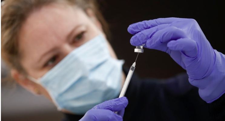 الصحة العالمية: كورونا لن ينتهي قبل تطعيم 70% من سكان العالم