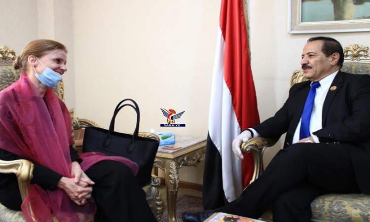وزير الخارجية يلتقي نائبة البعثة الأممية لدعم اتفاق الحديدة