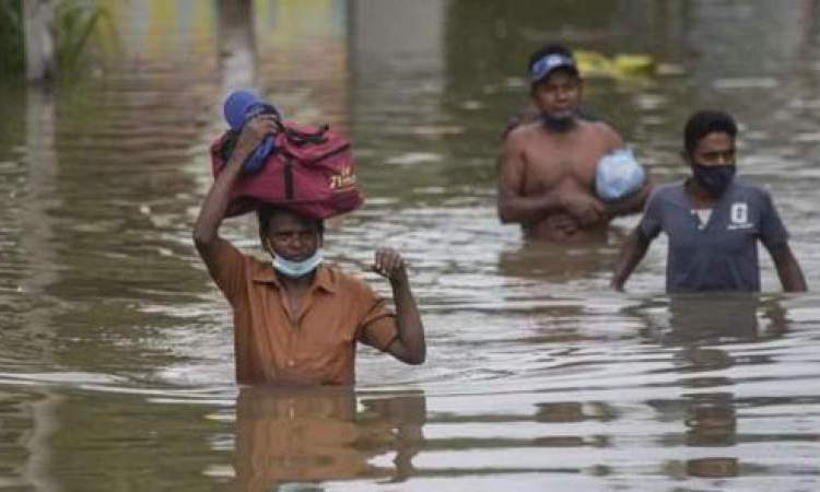 17 قتيلا بفيضانات في سريلانكا