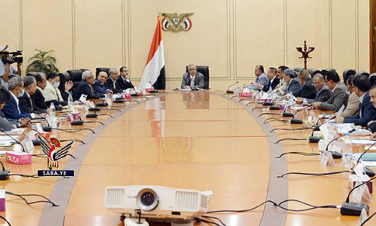 مجلس الوزراء يقر تشكيل لجنة لتحديد متطلبات إنشاء مطار صعدة