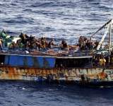 غرق 300 مهاجر قبالة ساحل اليمن