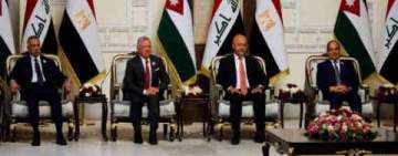 تحالف عربي يلتقي في قمة بالعراق مع أول زيارة لرئيس مصري منذ عقود