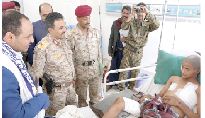 نائب قائد المنطقة العسكرية المركزية يتفقد الجرحى في مجمع 48 الطبي