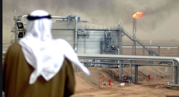 النفط يفجر الصراع بين السعودية والامارات