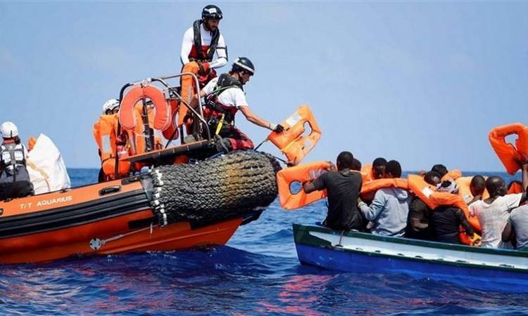 انقاذ 368 مهاجرا في البحر المتوسط 