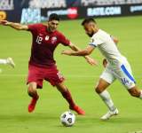 قطر تتأهل لنصف نهائي الكأس الذهبية