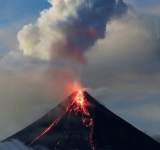 ثوران بركاني في إندونيسيا