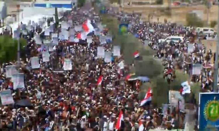 مسيرة حاشدة بصعدة احتفاء بعيد الثورة 