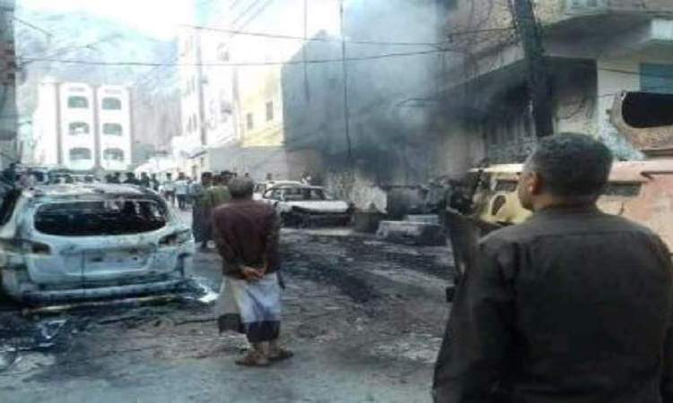 تجدد الاشتباكات في عدن مع قطع الانترنت والكهرباء