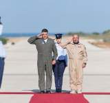 قائد القوات الجوية الإماراتي يزور قاعدة بلماحيم الصهيونية