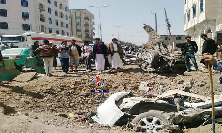 الاطلاع على أضرار قصف العدوان بحي النهضة في أمانة العاصمة