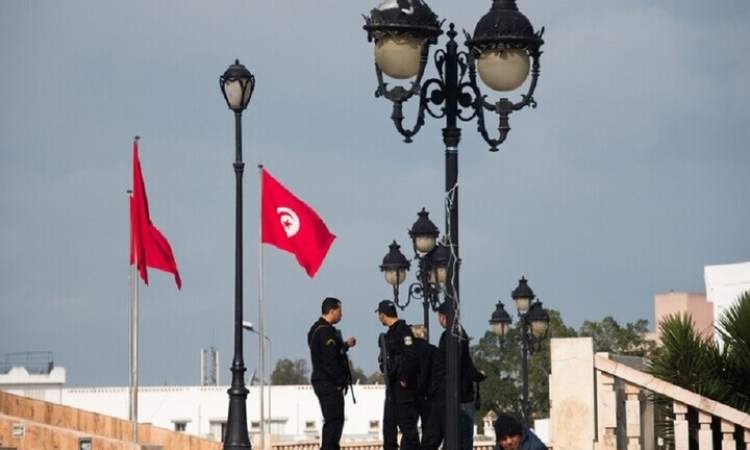 الداخلية التونسية: توقيف 6 أشخاص يوزعون أموالا للقيام بأعمال شغب وتخريب