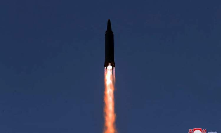 كوريا الشمالية تختبر صاروخ كروز متطورا ورأسا حربيا لصاروخ تكتيكي موجه