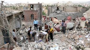 رئيس لجنة حقوق الإنسان الإسلامية في بريطانيا يطالب بانهاء الحرب.. العدوان على اليمن يرتكب جرائم ومجازر شنيعة ضد المدنيين 