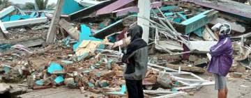 مقتل واصابة العشرات بزلزال في جزيرة سومطرة