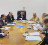 وزير الصناعة يناقش أنشطة الشركة العربية اليمنية الليبية القابضة