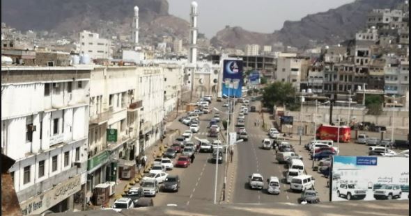 بعد عراك بين الأطفال :رجل في عدن يقتل 3 من جيرانه