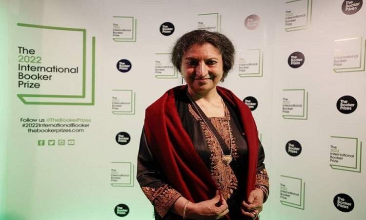 جائزة البوكر الأدبية الدولية لكاتبة هندية 