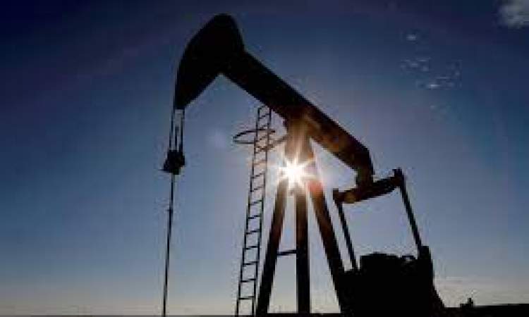 ارتفاع أسعار النفط عالميا متأثرة بالوضع في ليبيا
