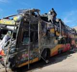 مقتل 16 شخصا  في البيرو بسقوط حافلة في هاوية عميقه 