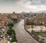 دعوات لإنقاذ 3000 منزل معرضة لخطر الانهيار في صنعاء 