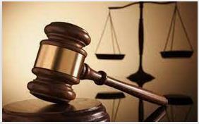 محكمة المنطقة العسكرية المركزية توالي محاكمة 60 من قيادات الخونة
