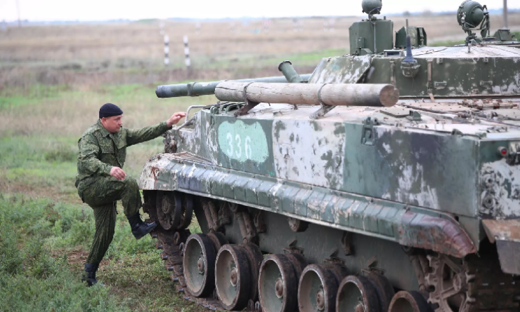 مقتل أكثر من 150 جنديا أوكرانيا في محور كراسني ليمان