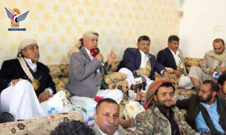 الحوثي يشيد بالمواقف المشرفة لابناء السدة والنادرة بإب