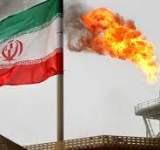 إيران تعلن زيادة إيرادات صادراتها النفطية بنسبة 361%
