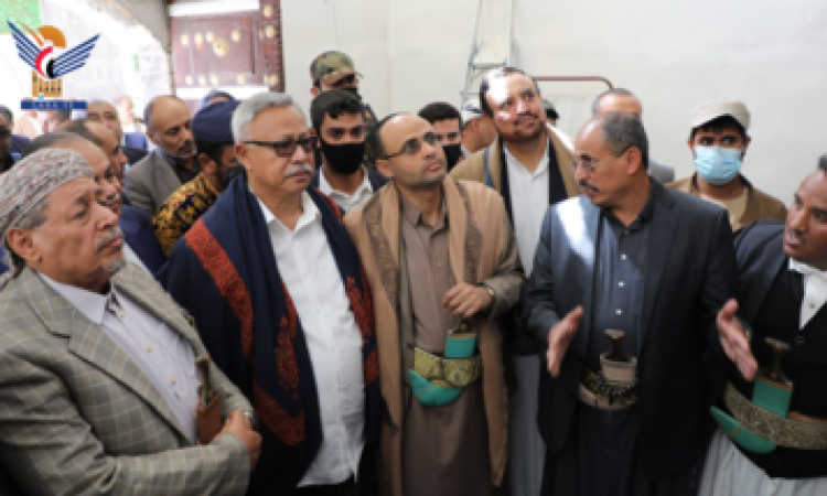 الرئيس المشاط يزور الجامع الكبير بصنعاء ويبعث تهنئة للشعب اليمني