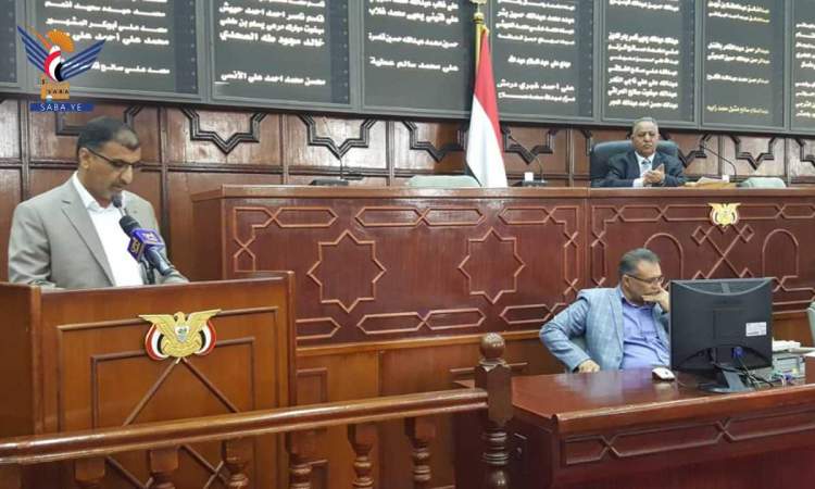 وزير الاتصالات يكشف سبب انعدام التغطية بشبكة يمن موبايل
