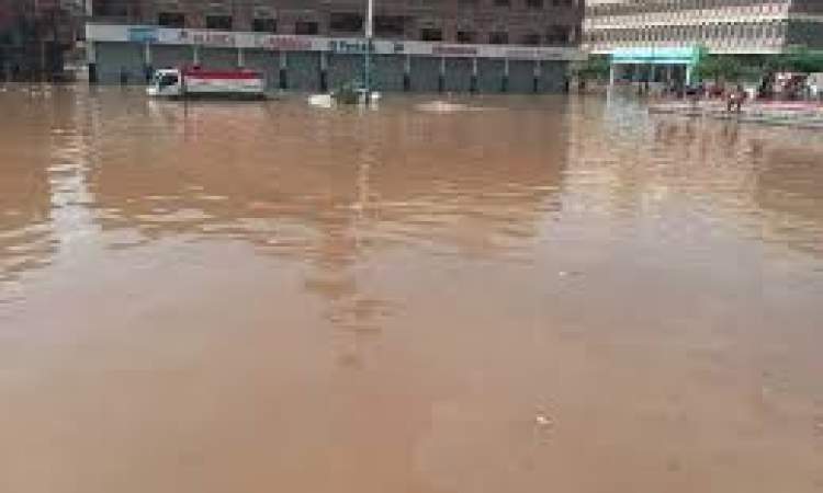 منازل ومحلات ميدان التحرير على موعد مع السيول..!
