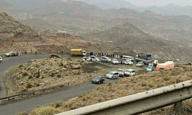 وفاة واصابة 7 أشخاص بسقوط سيارة في سمارة