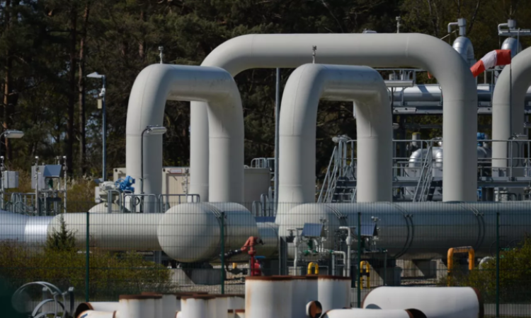 دولة أوروبية تعلن استئناف شراء الغاز الروسي