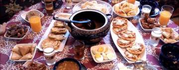 الدكتورة ألا مبارك تحذر وتنصح من نوعية الأطعمة في رمضان
