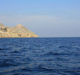 زلزال بقوة 5.7 درجة يقع في بحر العرب
