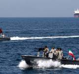 البحرية الإيرانية تحتجز ناقلة نفط في خليج عمان