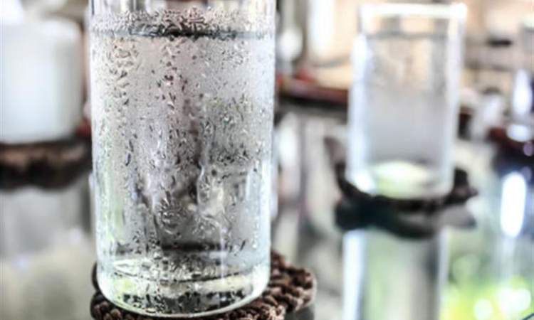 هل يؤذي شرب الماء البارد صحة القلب