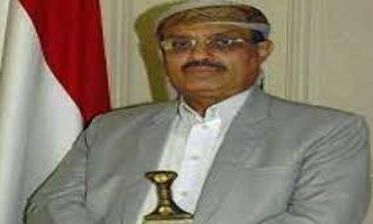 السامعي يهنئ قائد الثورة ورئيس المجلس السياسي بالعيد الوطني للجمهورية اليمنية