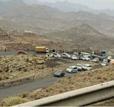 وفاة واصابة 18 شخصا بانقلاب باص في سمارة
