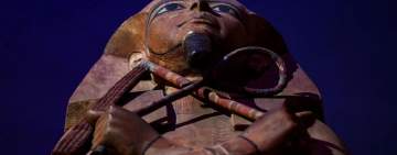 سويسرا تعيد قطعة مسروقة من تمثال لرمسيس الثاني إلى مصر